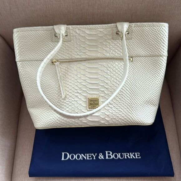Dooney & Bourke Pearlized Snake Doomed Satchel Bag! - Picture 7 of 13